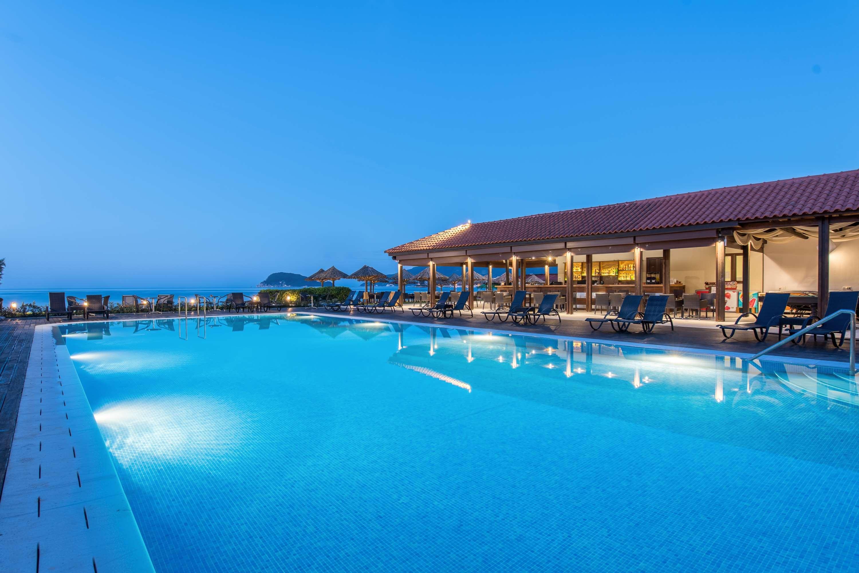 Galaxy Beach Resort BW Premier Collection Laganas Exterior foto